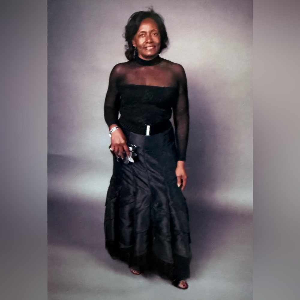 KM Collections Black Formal Evening Wear Taffeta Skirt Sz 12/10